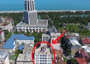 Urgently Short term rent 2-room apartment in Batumi