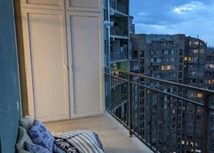 Срочно Сдается 3-комнатная квартира на Сабуртало, в Тбилиси