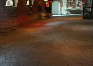 Urgently For rent 300 m² Restaurant on Mtatsminda, in Tbilis