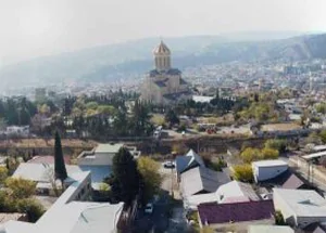 Urgently For sale 818 m² land plot in Avlabari, in Tbilisi