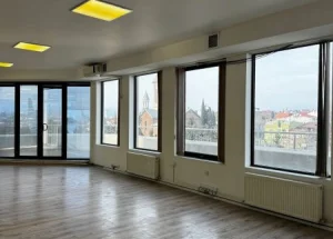 For rent 425 m² ოფისი in Avlabari, in Tbilisi
