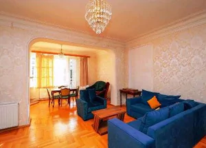 Urgently For rent 3-room apartment in Vake, in Tbilisi