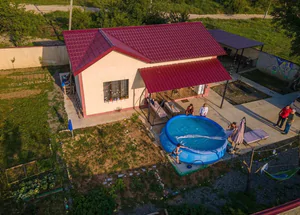 Urgently For rent 3-room house in Saguramo