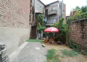 For sale 8-room house in Chugureti, in Tbilisi