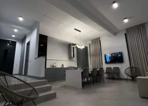 Urgently For rent 5-room house in Saguramo