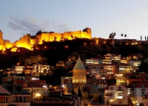 For rent 900 m² სასტუმრო in Sololaki, in Tbilisi