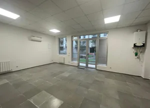 Urgently For rent 55 m² Office in Vake, in Tbilisi