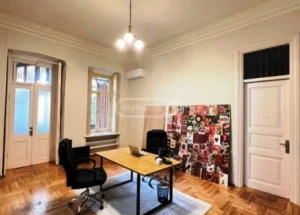 Срочно Сдается 160 м² офис в Чугурети, в Тбилиси