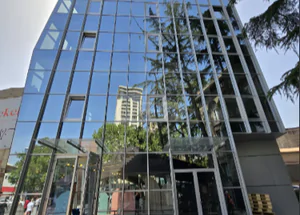 Urgently For rent 650 m² Office in Tbilisi