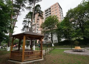 For sale 5-room apartment in Borjomi