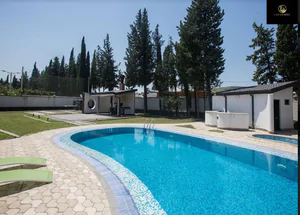 Urgently For sale 15-room house in Tbilisi