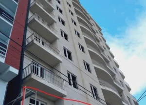 იყიდება სამოთახიანი ბინა ქუთაისში