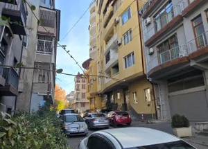 For sale 3-room apartment in Vake, in Tbilisi
