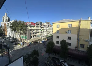 Срочно Продается 3-комнатная квартира в Батуми