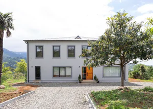 For sale 9-room house in Kobuleti