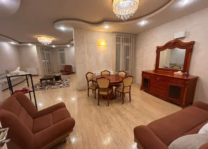 For rent 4-room apartment in Vake, in Tbilisi