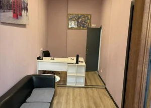 For rent 60 m² Office in Chugureti, in Tbilisi
