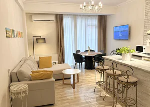 For sale 4-room apartment in Abanotubani, in Tbilisi