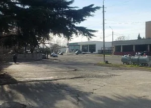 Срочно Продается 800 м² офис в Кутаиси