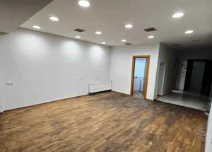 Urgently For rent 148 m² Office on Mtatsminda, in Tbilisi