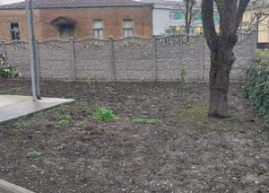 Продается 705 м² земельный участок в Хони