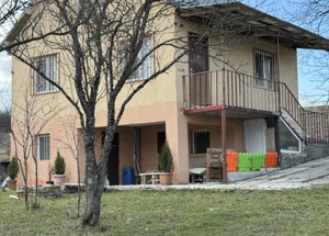 Urgently For sale 5-room country house in Dusheti