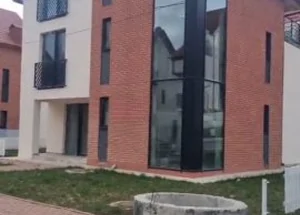 For sale 7-room house on Mtatsminda, in Tbilisi