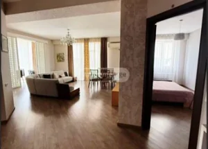 Urgently For rent 4-room apartment in Vake, in Tbilisi