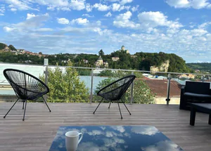 For sale 6-room house in Kutaisi