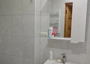 For sale 3-room apartment in Nadzaladevi, in Tbilisi