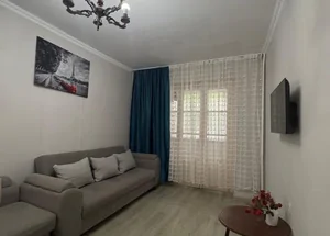 იყიდება ორ ოთახიანი ბინა ვარკეთილში, თბილისში