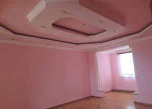 For sale 5-room apartment in Kutaisi