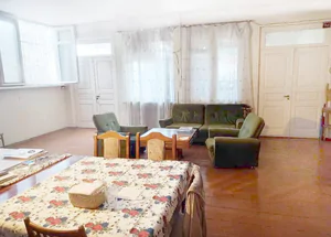 For sale 5-room house on Saburtalo, in Tbilisi