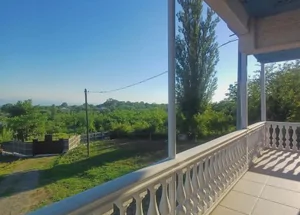 ქირავდება ექვს ოთახიანი კერძო სახლი წყალტუბოში