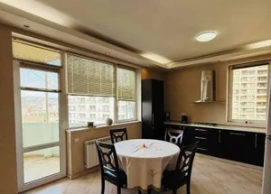For sale 4-room apartment in Vake, in Tbilisi