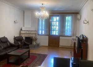 For rent 3-room apartment in Vake, in Tbilisi
