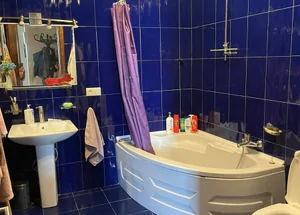 For sale 5-room apartment in Chugureti, in Tbilisi