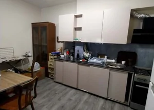 იყიდება ორ ოთახიანი ბინა ქუთაისში