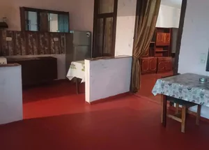 ქირავდება სამ ოთახიანი კერძო სახლი ქუთაისში