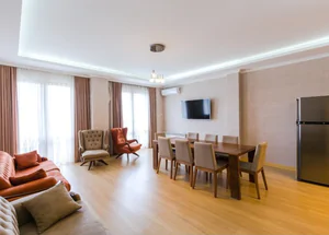 Urgently For rent 4-room apartment in Batumi